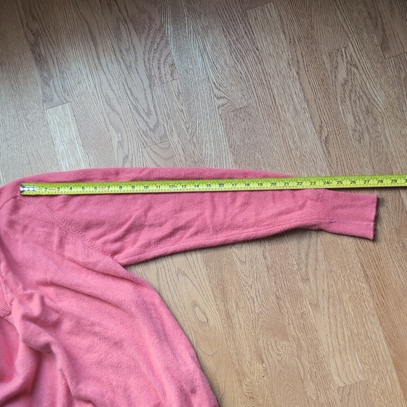 Best of Scotland Cashmere Men's V-neck Sweater, Large/EU 48 - Picture 8 of 8